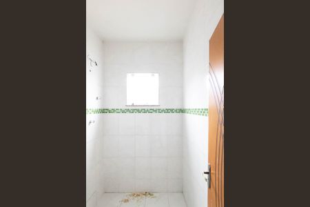 Casa para alugar com 69m², 2 quartos e 1 vaga Casa para alugar com 69m², 2 quartos e 1 vagaBanheiro 1