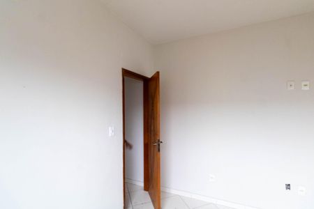 Casa para alugar com 69m², 2 quartos e 1 vaga Casa para alugar com 69m², 2 quartos e 1 vagaQuarto 2