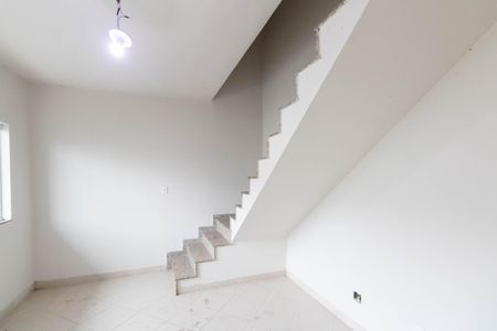 Sala de casa para alugar com 2 quartos, 69m² em Campo Grande, Rio de Janeiro