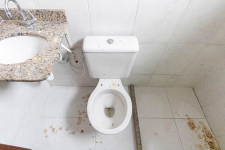 Casa para alugar com 69m², 2 quartos e 1 vaga Casa para alugar com 69m², 2 quartos e 1 vagaBanheiro 1