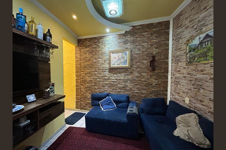 Casa à venda com 2 quartos, 70m² em Praia, Contagem