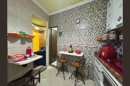 Casa à venda com 70m², 2 quartos e 1 vaga