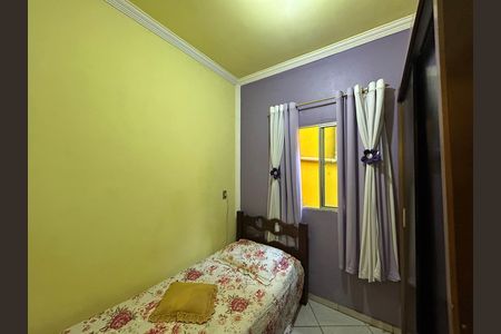 Casa à venda com 2 quartos, 70m² em Praia, Contagem