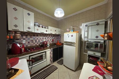 Casa à venda com 70m², 2 quartos e 1 vaga