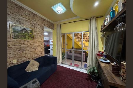 Casa à venda com 70m², 2 quartos e 1 vaga