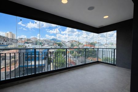 Apartamento à venda com 72m², 3 quartos e 1 vaga Apartamento à venda com 72m², 3 quartos e 1 vagaVaranda
