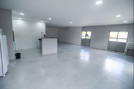 Apartamento para alugar com 38m², 2 quartos e 1 vagaÁrea comum - Salão de festas