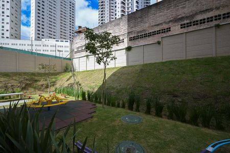 Vista do Quarto 1 de apartamento para alugar com 2 quartos, 38m² em Vila Suzana, São Paulo