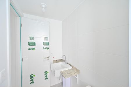 Apartamento à venda com 28m², 1 quarto e sem vagaBanheiro Social