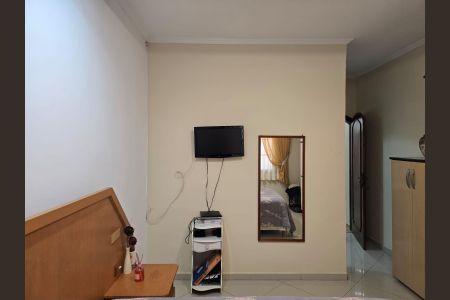 Casa à venda com 596m², 3 quartos e 2 vagas Casa à venda com 596m², 3 quartos e 2 vagasSuíte