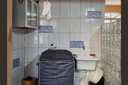 Casa à venda com 596m², 3 quartos e 2 vagas Casa à venda com 596m², 3 quartos e 2 vagasÁrea de Serviço e Churrasqueira