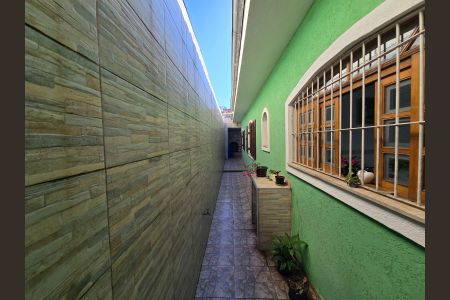 Casa à venda com 596m², 3 quartos e 2 vagas Casa à venda com 596m², 3 quartos e 2 vagascorredor