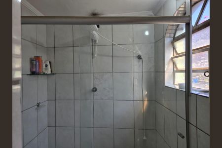 Banheiro de serviço de casa à venda com 3 quartos, 596m² em Jardim Santa Mena, Guarulhos