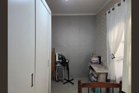 Casa à venda com 596m², 3 quartos e 2 vagas Casa à venda com 596m², 3 quartos e 2 vagasQuarto 02