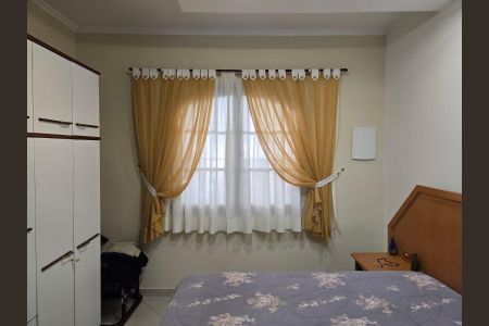 Suíte de casa à venda com 3 quartos, 596m² em Jardim Santa Mena, Guarulhos