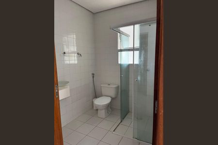 Banheiro de apartamento para alugar com 3 quartos, 62m² em Vila Brasileira, Mogi das Cruzes