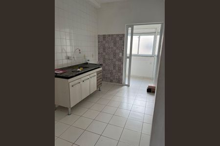 Cozinha de apartamento para alugar com 3 quartos, 62m² em Vila Brasileira, Mogi das Cruzes