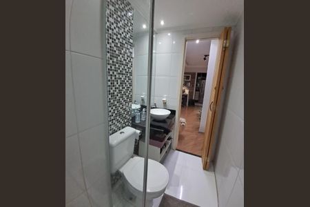 Banheiro de apartamento à venda com 2 quartos, 54m² em Itaquera, São Paulo