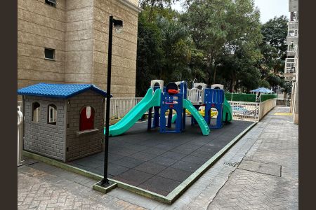 Apartamento à venda com 54m², 2 quartos e 1 vaga Apartamento à venda com 54m², 2 quartos e 1 vagaÁrea Kids