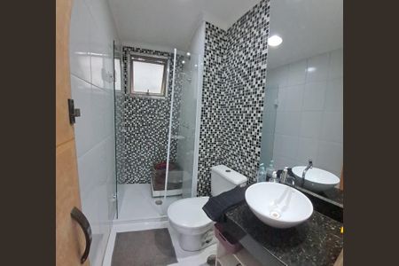 Banheiro de apartamento à venda com 2 quartos, 54m² em Itaquera, São Paulo