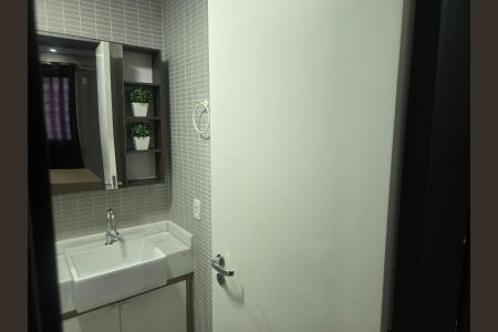 Banheiro  de kitnet/studio à venda com 1 quarto, 28m² em Centro Histórico de São Paulo, São Paulo
