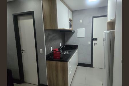 Cozinha de kitnet/studio à venda com 1 quarto, 28m² em Centro Histórico de São Paulo, São Paulo
