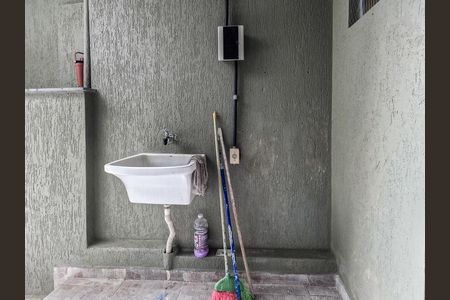 Casa para alugar com 40m², 1 quarto e sem vaga Casa para alugar com 40m², 1 quarto e sem vagaÁrea de Serviço
