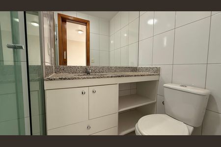 Apartamento para alugar com 71m², 3 quartos e 1 vaga Apartamento para alugar com 71m², 3 quartos e 1 vagaSUITE (BANHEIRO)