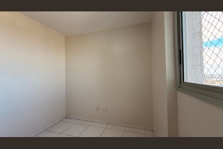 Apartamento para alugar com 71m², 3 quartos e 1 vaga Apartamento para alugar com 71m², 3 quartos e 1 vagaQUARTO SOCIAL 02