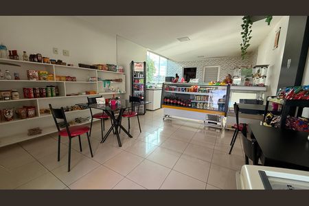 Apartamento para alugar com 71m², 3 quartos e 1 vaga Apartamento para alugar com 71m², 3 quartos e 1 vagaLOJA DE CONVENIENCIA