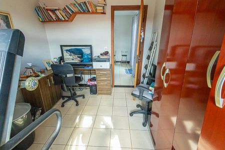 Apartamento à venda com 93m², 4 quartos e 1 vagaquarto 4