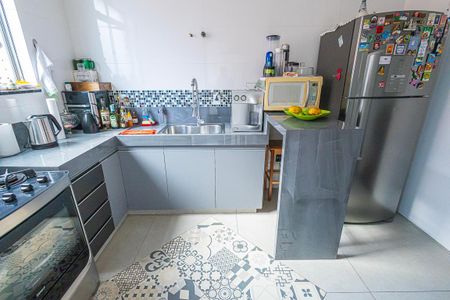 Apartamento à venda com 93m², 4 quartos e 1 vagacozinha