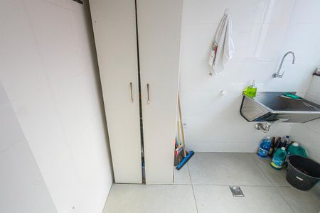 Apartamento à venda com 93m², 4 quartos e 1 vagaarea de serviço