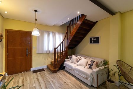 Sala de casa para alugar com 3 quartos, 83m² em Vila Lais, São Paulo