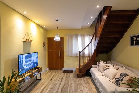 Sala de casa para alugar com 3 quartos, 83m² em Vila Lais, São Paulo