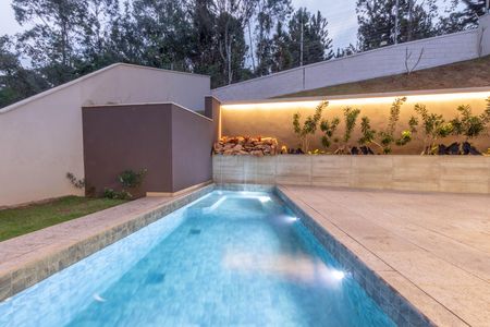 Casa de condomínio à venda com 431m², 5 quartos e 5 vagas Casa de condomínio à venda com 431m², 5 quartos e 5 vagasPiscina