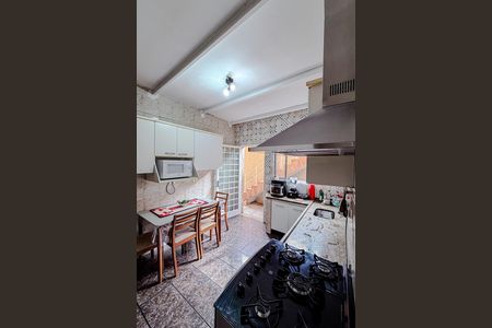Casa para alugar com 100m², 2 quartos e 1 vagaCozinha
