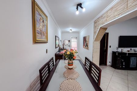 Casa para alugar com 100m², 2 quartos e 1 vagaSala