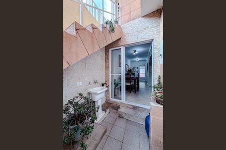 Casa para alugar com 100m², 2 quartos e 1 vagaÁrea de Serviço