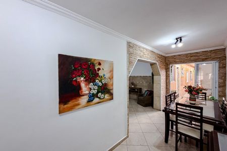 Casa para alugar com 100m², 2 quartos e 1 vagaSala