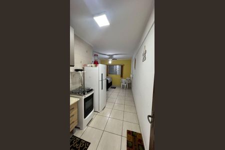 Cozinha de apartamento para alugar com 1 quarto, 37m² em Cidade Ocian, Praia Grande