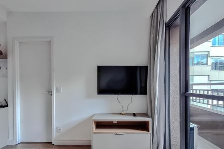 Sala de kitnet/studio para alugar com 1 quarto, 38m² em Liberdade, São Paulo