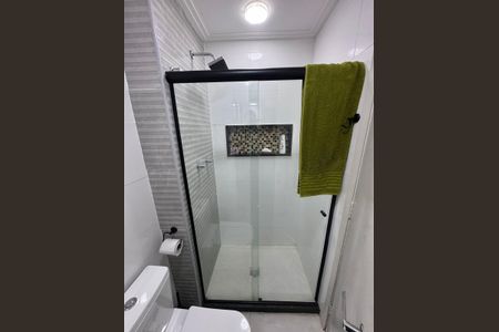 Apartamento para alugar com 80m², 2 quartos e 1 vaga Apartamento para alugar com 80m², 2 quartos e 1 vagaBanheiro