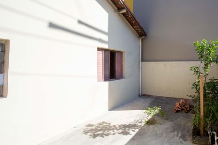 Casa à venda com 120m², 2 quartos e sem vagaQuintal