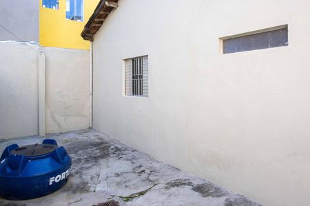 Casa à venda com 120m², 2 quartos e sem vagaQuintal