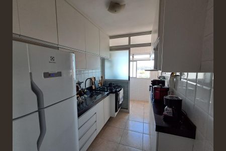 Cozinha de apartamento à venda com 3 quartos, 59m² em Vila Taquari, São Paulo
