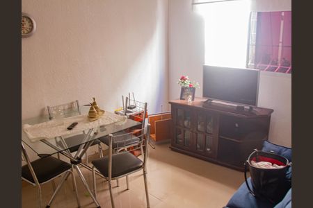 Apartamento para alugar com 2 quartos, 55m² em Santa Cruz, Rio de Janeiro