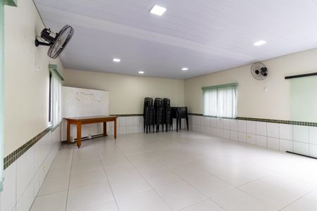 Apartamento à venda com 66m², 2 quartos e 1 vaga Apartamento à venda com 66m², 2 quartos e 1 vagaÁrea comum - Salão de festas