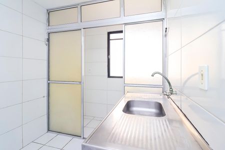 Apartamento à venda com 66m², 2 quartos e 1 vagaCozinha e Área de Serviço