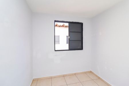 Apartamento à venda com 66m², 2 quartos e 1 vagaQuarto 2
